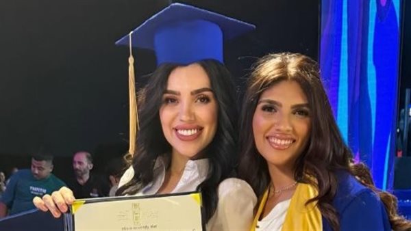 مي فاروق ونجلتها