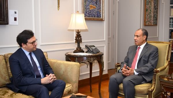 وزير الخارجية 