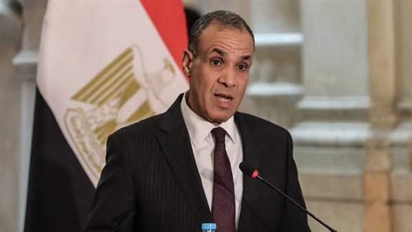 بدر عبدالعاطي 