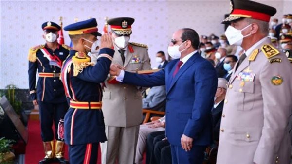 الكليات العسكرية