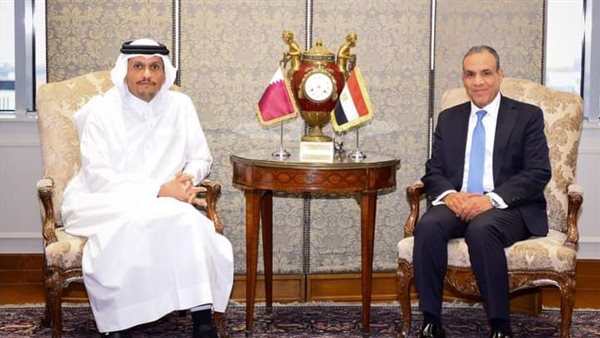  وزير الخارجية ونظيره