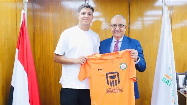 صفقات البنك الأهلي