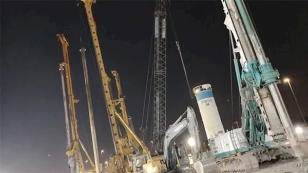 غرق حفار بترول بجبل