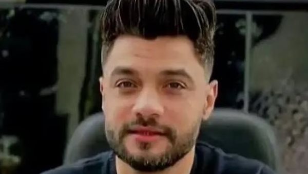  الفنان أحمد عامر