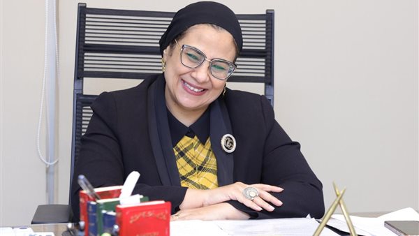 المستشارة أمل عمار