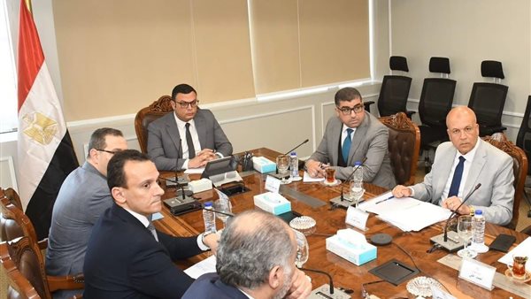 وزير الإسكان