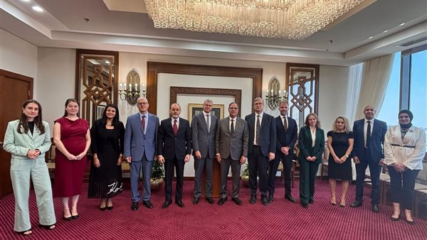  السفير نبيل حبشي