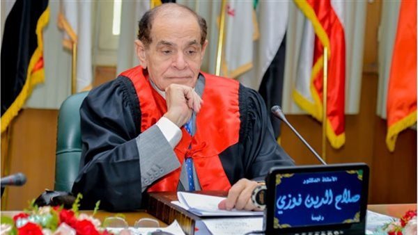  الدكتور صلاح فوزي