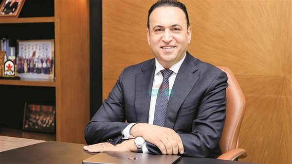 الدكتور السعيد كامل