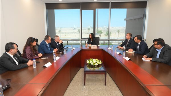  الدكتورة مايا مرسي