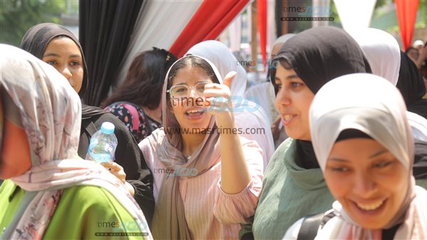 طلاب الثانوية العامة