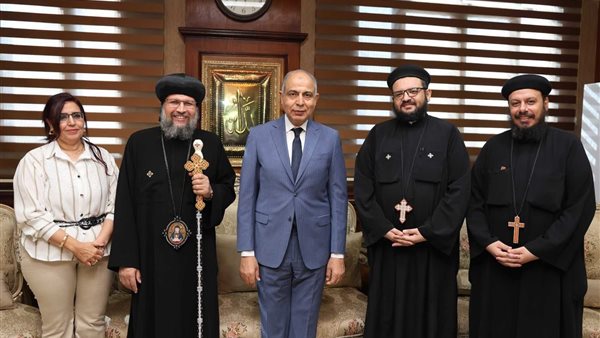 محافظ المنيا ـ أسقف