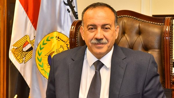 محافظ أسيوط اللواء