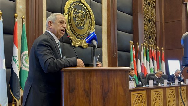 رئيس الأكاديمية العربية