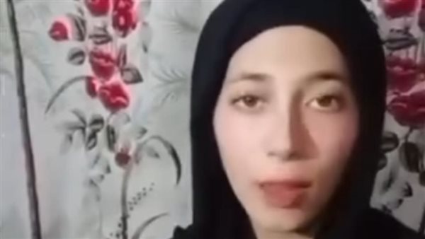 طالبة المنصورة تعتذر