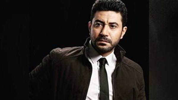 الفنان محمد عز