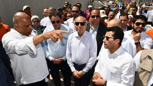 وزير الشباب والرياضة