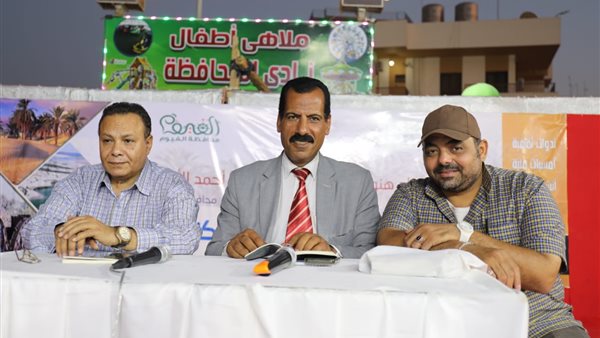  ندوة نقدية متميزة