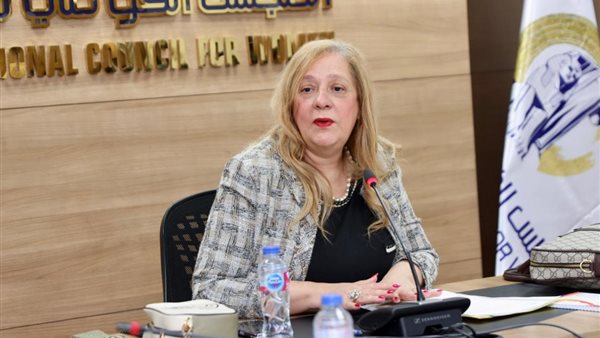 الدكتورة أماني عصفور