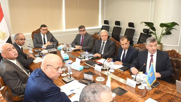 وزير الإسكان