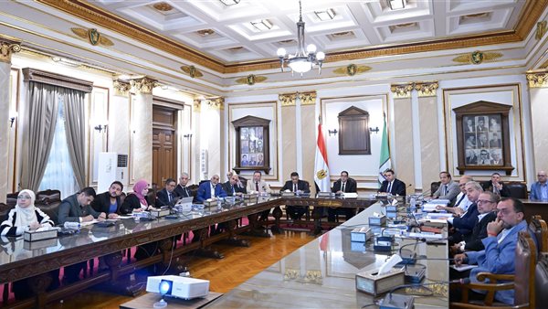 اجتماع لجنة المنشآت