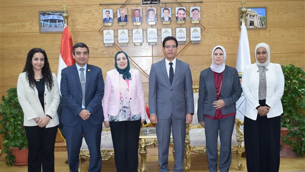 رئيس جامعة بنها ـ