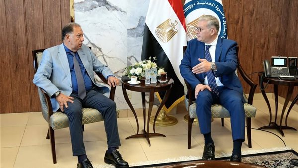  وزير البترول  ـ