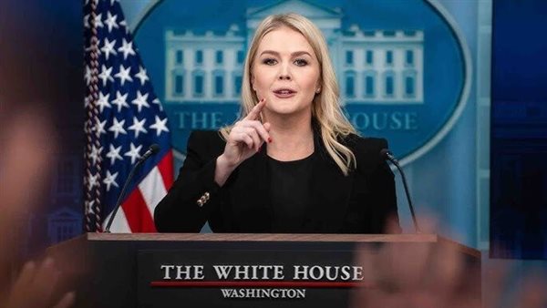 كارولين ليفات المتحدثة