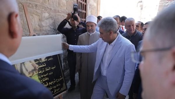 شريف فتحي وزير السياحة