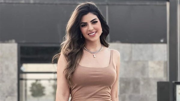 الفنانة ميرنا جميل