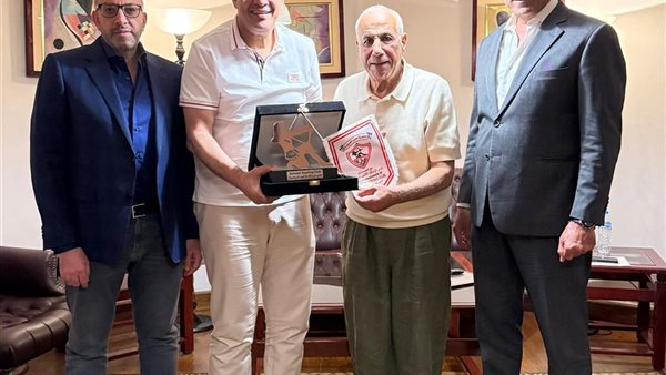 أيمن الرمادي 