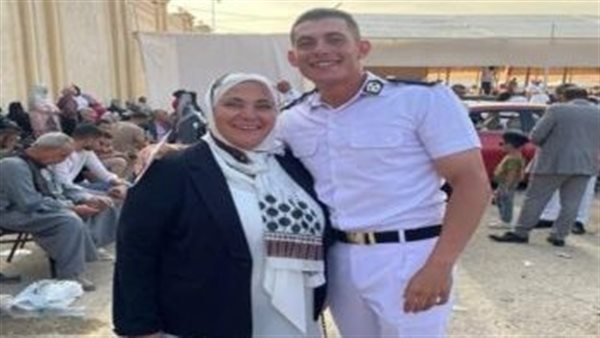  سحر السيد، والدة