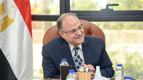  الدكتور علي الغمراوي