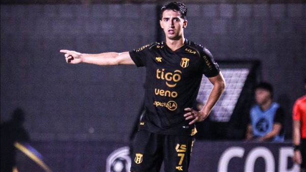 أوجستين منصور