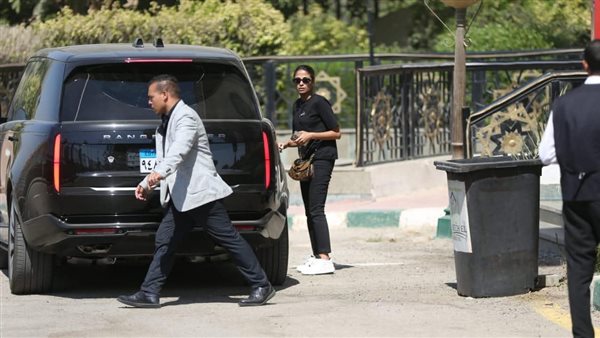 روبي من جنازة سامح