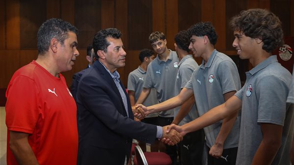 وزير الشباب والرياضة