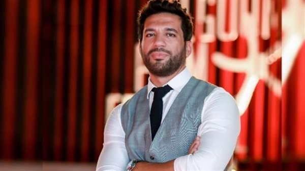 الفنان حسن الرداد