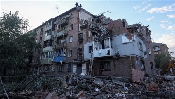 إصابة 9 أشخاص في