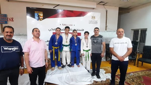 محافظ أسيوط: يهنئ