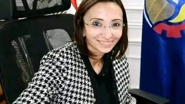 الدكتورة چاكلين عازر