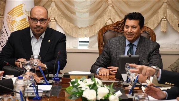 الدكتور أشرف صبحي