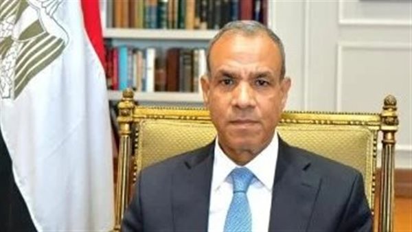  الدكتور بدر عبد