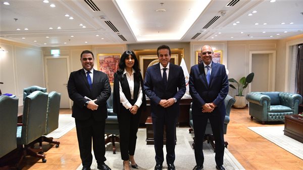  الدكتور حسام عبدالغفار