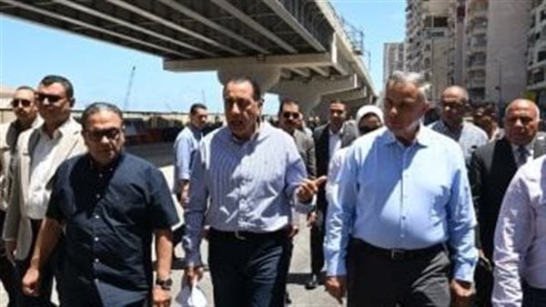 رئيس الوزراء يتفقد