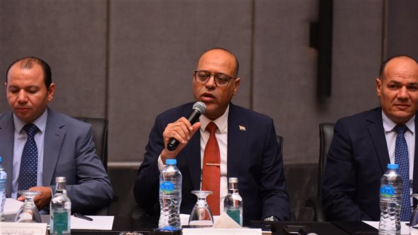 وزير العمل محمد جبران