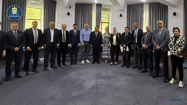 وفد من وزارة التنمية