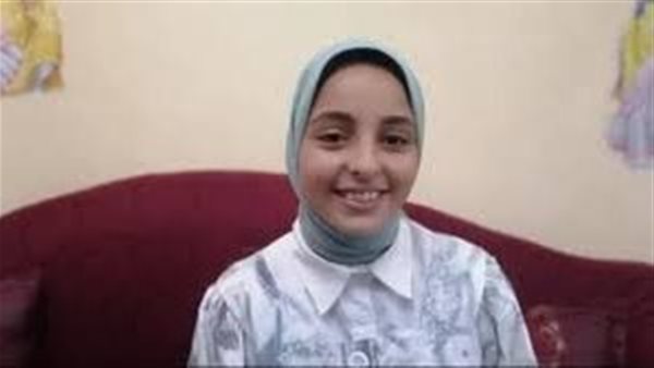 الطالبة سهر منصور