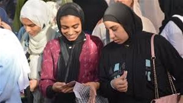 تنسيق الصف الأول