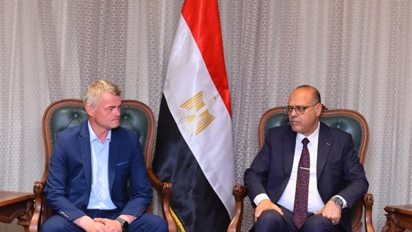 وزير العمل ـ  رئيس