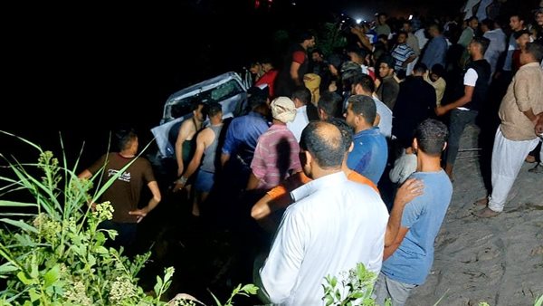 انقلاب سيارة بالبحيره